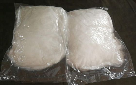 높은 순수성 SiO2는 우수한 화학 성과를 가진 석영 모직을 만들었습니다 협력 업체
